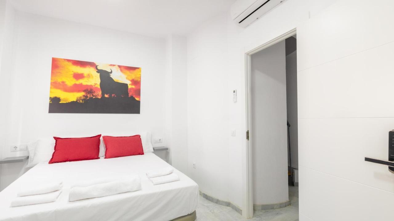 Guesthouse Room & Studio Seville La Flamenka Exterior foto